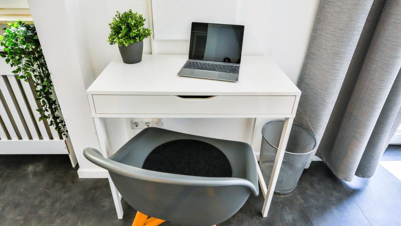 Studio Hirsch56 - Zentral-Ruhig-Terrasse-Netflix Karlsruhe Exteriör bild